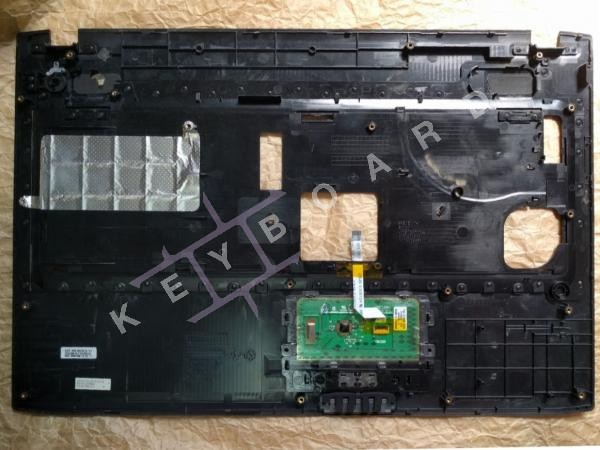Верхня частина корпусу Samsung NP-R780